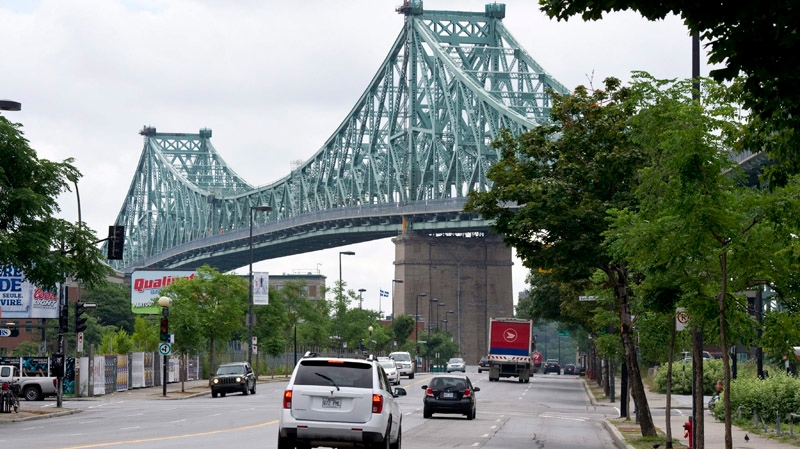 The Jacques Cartier Bridge is seen in this CP file photo. 