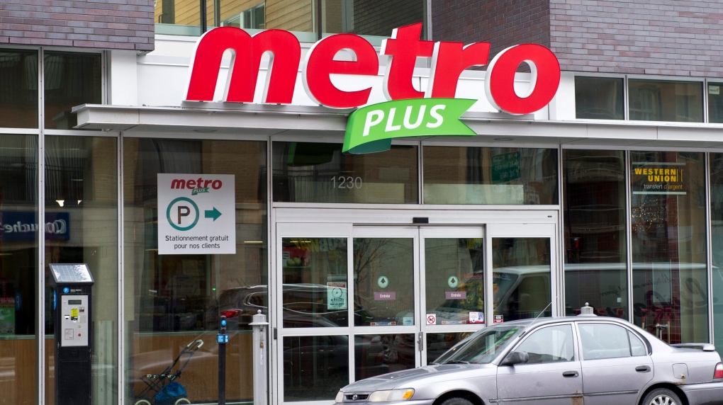 A Metro grocery store is seen in Montreal on Tuesday, Jan. 31, 2012. (Paul Chiasson / THE CANADIAN PRESS)