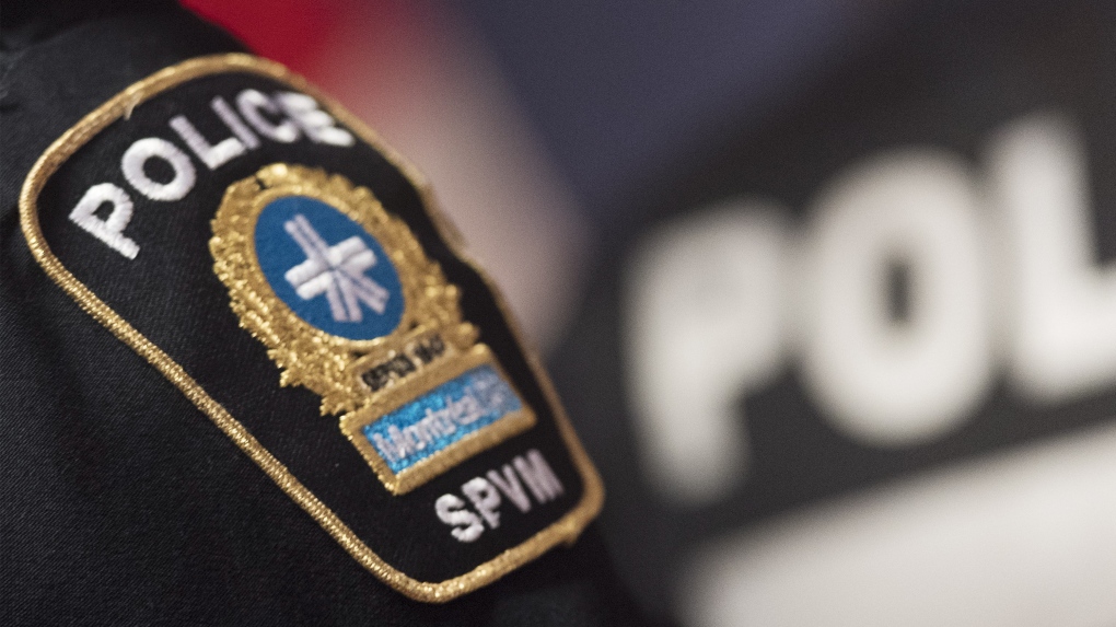 A file photo of a Montreal police officer. (THE CANADIAN PRESS/Graham Hughes)
