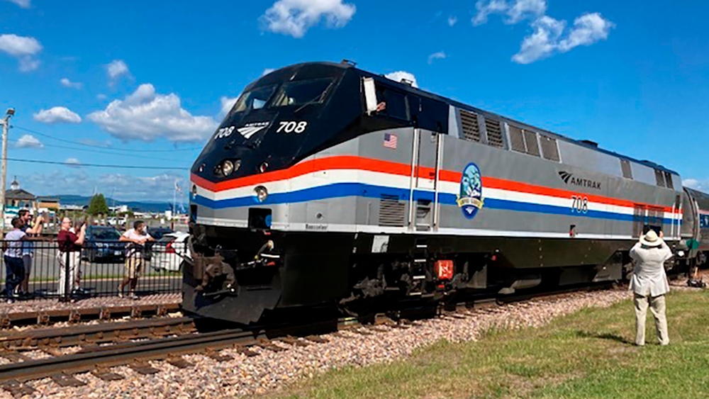 An Amtrak train. (AP Photo/Lisa Rathke)