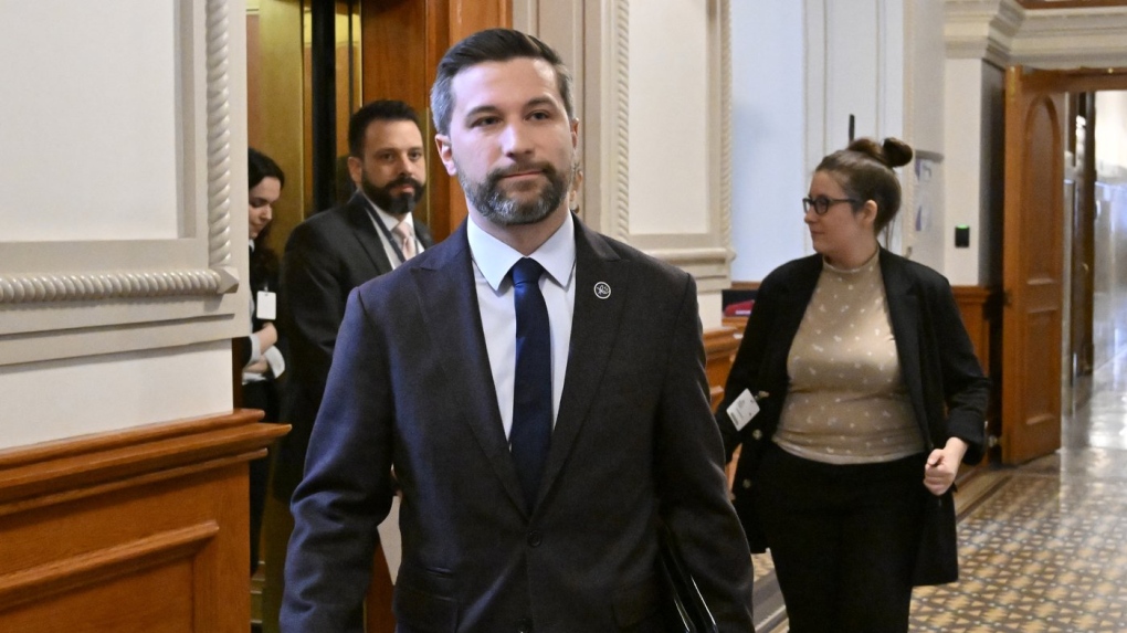 Quebec Solidaire Leader Gabriel Nadeau-Dubois walks to a news conference on Tuesday, March 21, 2023 at the legislature in Quebec City. THE CANADIAN PRESS/Jacques Boissinot
