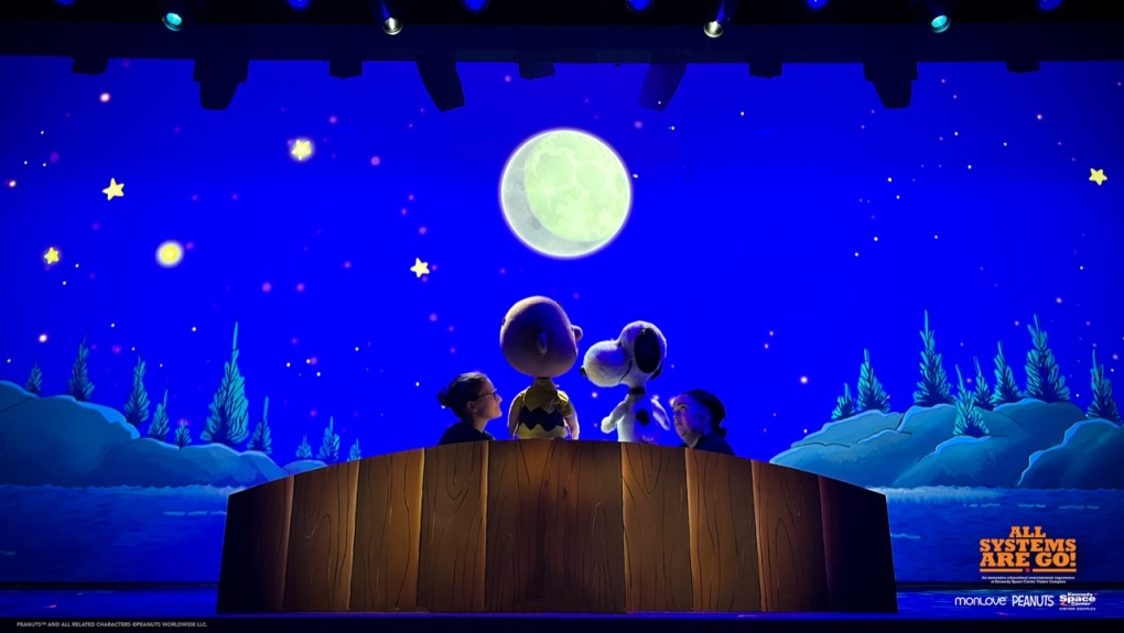 Misi bulan Artemis ditampilkan dalam pertunjukan boneka langsung perusahaan Montreal