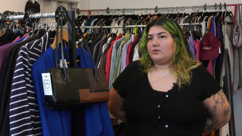 The Plus Bus - plus size consignment, used and vintage clothing - body  positivity 