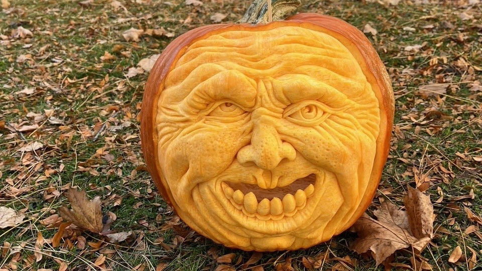 Jack-o'-lantern - Figure 1