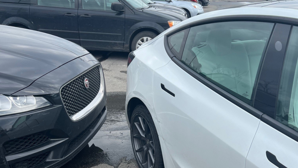 A Montreal man was trying out the Smart Summon feature of his Tesla when his car hit another vehicle in a parking lot. He is urging others to not use this feature. (Denise Roberts, CTV News)