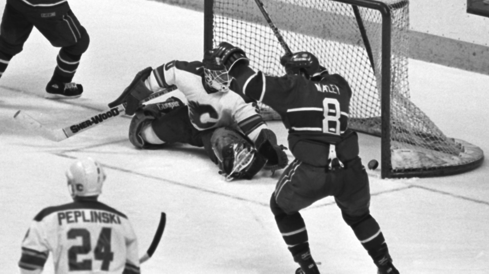 Canadiens win cup in 1986 over Flames