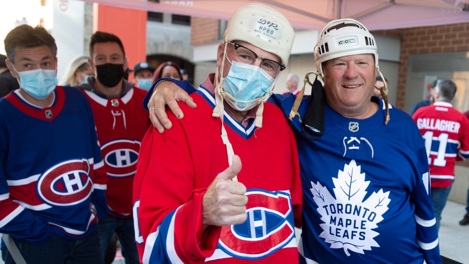 Fans flock to the Bell Centre for Habs v. Leafs