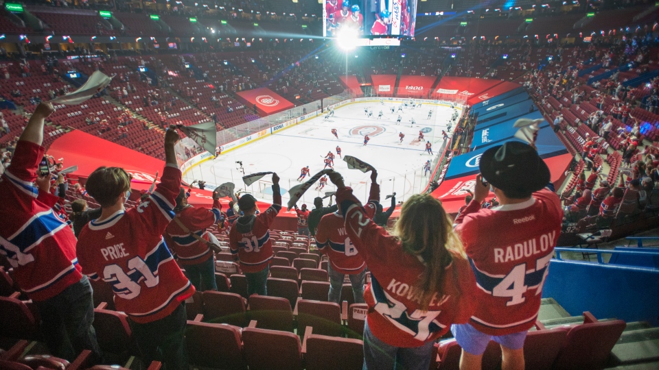 Habs fans take in Game 6