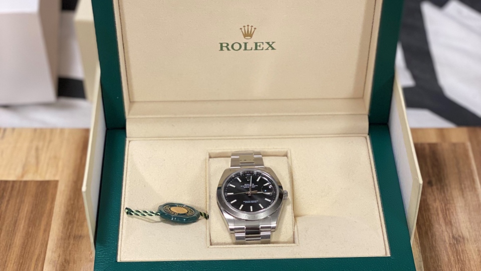 Rolex Dispatched within 24 hrs Watch 388064